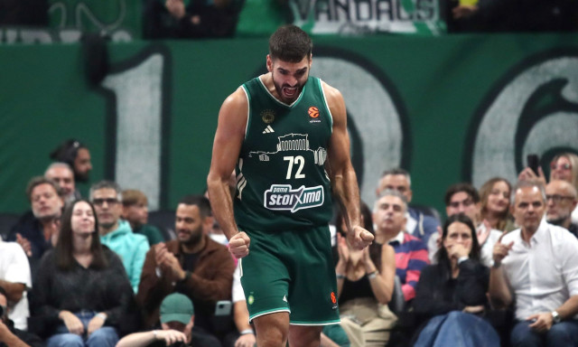 Παναθηναϊκός AKTOR - Βιλερμπάν 102-79: Σαρωτικός, κατοστάρα και τώρα Μακάμπι