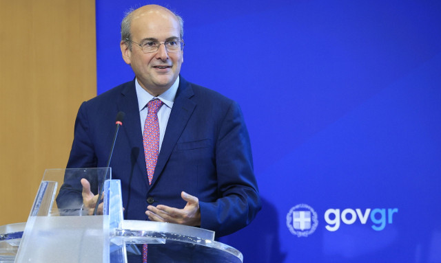 Χατζηδάκης: «Είμαστε η τρίτη χώρα στην Ευρωζώνη σε παρεμβάσεις για την ενεργειακή κρίση»