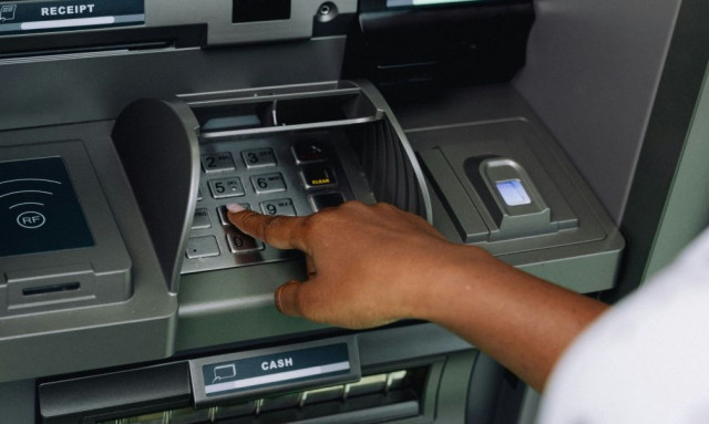 «Μπαράζ» πληρωμών από e-ΕΦΚΑ και ΔΥΠΑ - Ο «χάρτης» καταβολών από 5 έως 9 Οκτωβρίου