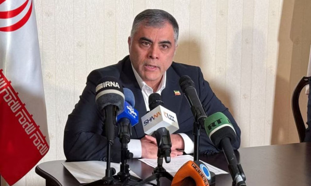Η ενεργειακή κρίση πλήττει το καθεστώς του Ιράν: Ο υπουργός Πετρελαίου παραιτείται εν μέσω ελλείψεων