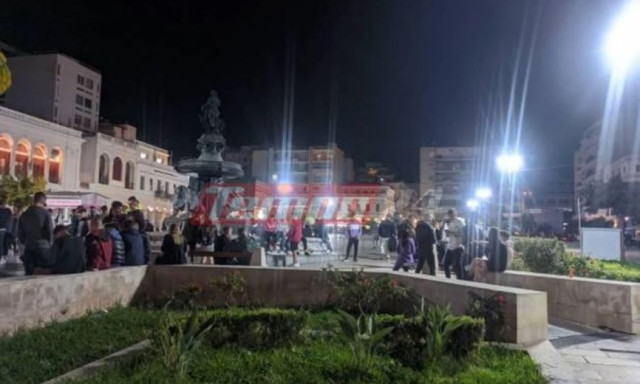 Ένταση τα ξημερώματα στην Πάτρα: Συμπλοκή νεαρών στην πλατεία Γεωργίου
