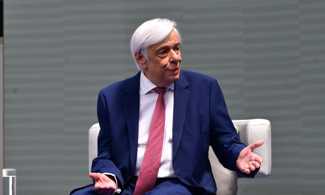 Προκόπης Παυλόπουλος για Κωνσταντίνο Τσουκαλά: «Παρακαταθήκη ελευθερίας, ισότητας και δημοκρατίας»