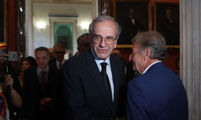 Σαμαράς: Διαπιστώνω σημάδια παρακμής, υποχρέωσή μου να συνεισφέρω στην πατρίδα