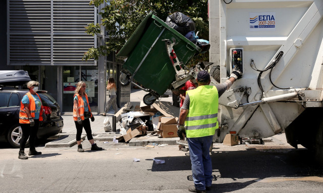 Ηλιούπολη: Ακρωτηριάστηκε δάχτυλο δημοτικού υπαλλήλου καθαριότητας