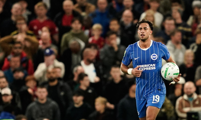 Premier League: Τσέλσι «πέντε αστέρων» σκόρπισε τη Μπόρνμουθ - Άντεξε η Μπράιτον με Κωστούλα βασικό