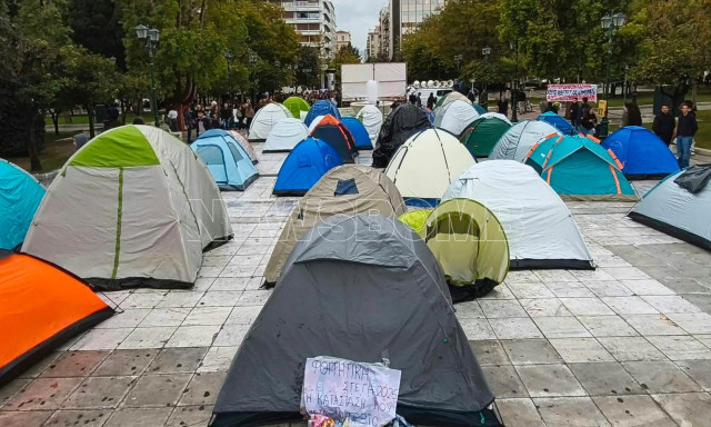 Φοιτητές: Συγκέντρωση διαμαρτυρίας για το στεγαστικό με σκηνές στην πλατεία Συντάγματος