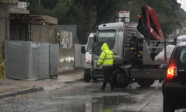 Κακοκαιρία: Κυκλοφοριακές ρυθμίσεις σε δύο περιοχές του δήμου Ωρωπού - Πού εφαρμόζονται