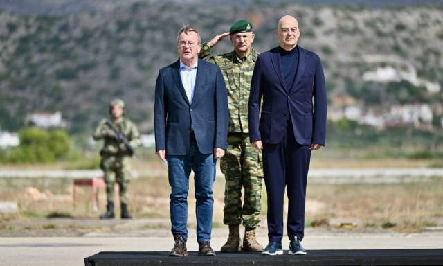 Στο Πεδίο Βολής Κρήτης Δένδιας και Πιστόριους: Συμπαραγωγή όπλων και βολές IRIS-T SLM στο επίκεντρο