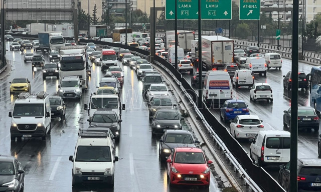Κίνηση τώρα: Μποτιλιάρισμα σε Κηφισό, Κηφισίας και Κατεχάκη – Πού υπάρχουν καθυστερήσεις