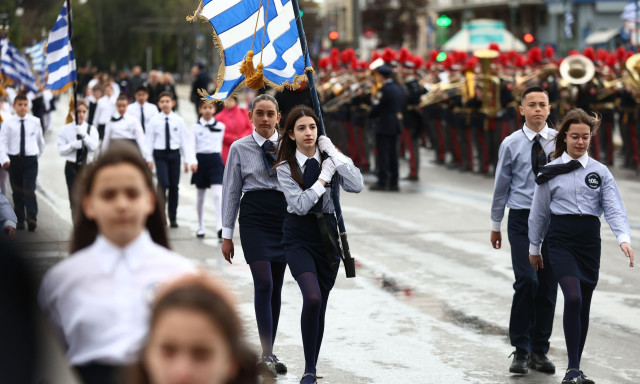 Καιρός: Η εξέλιξη μέχρι το τέλος του μήνα - Πώς θα κάνουμε παρέλαση την 28η Οκτωβρίου