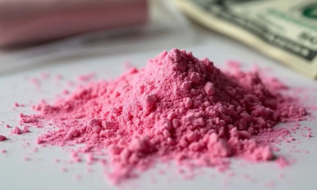 Οι κίνδυνοι από τις άγνωστες ουσίες - Το MDMA, η «ροζ κοκαΐνη» και τα συνθετικά ναρκωτικά