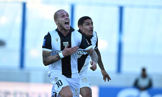 Καλαμάτα – ΟΦΗ 4-3: Συγκλονιστικό φινάλε στη Νεάπολη με χατ τρικ Κουρμινόβσκι και ήρωα Σίγκουρντσον