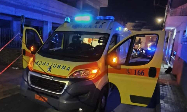 Τροχαίο με παράσυρση πεζού στη Θεσσαλονίκη – Μεταφέρθηκε στο νοσοκομείο