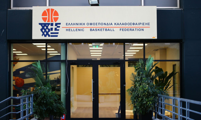 ΕΟΚ: Τι προβλέπει ο αθλητικός νόμος για την περίπτωση Λιόλιου και την επόμενη ημέρα στην Ομοσπονδία