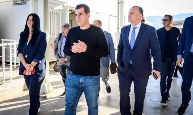 Πλεύρης: Άμεση αποσυμφόρηση των δομών στέγασης μεταναστών σε Λέρο και Κω - Νέα έργα για τη λειψυδρία