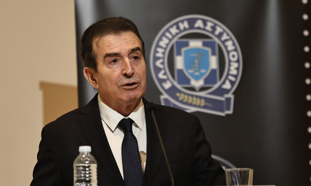 Χρυσοχοϊδης για έκρηξη στον Κολωνό: Δεν είναι τρομοκρατία και σύντομα θα υπάρξουν απαντήσεις