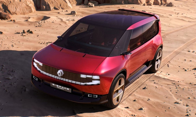 Renault E-Space Concept: Το εντυπωσιακό ταμπλό με οθόνη 44,5 ιντσών περνά στην παραγωγή