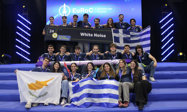 Φοιτητική ομάδα του ΕΜΠ κατέκτησε δύο βραβεία σε ευρωπαϊκό διαγωνισμό για ερευνητικό πύραυλο