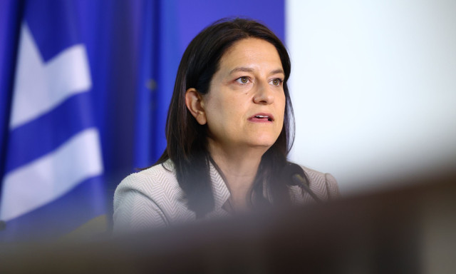 Κεραμέως: «Ενεργές οι συμβάσεις εργασίας υπαλλήλων σε Χωριάτικο και Pizza Fan»