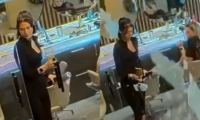 Τρομακτικό ατύχημα για υπάλληλο κομμωτηρίου: Πήγε να κλείσει γυάλινη πόρτα και έγινε χίλια κομμάτια