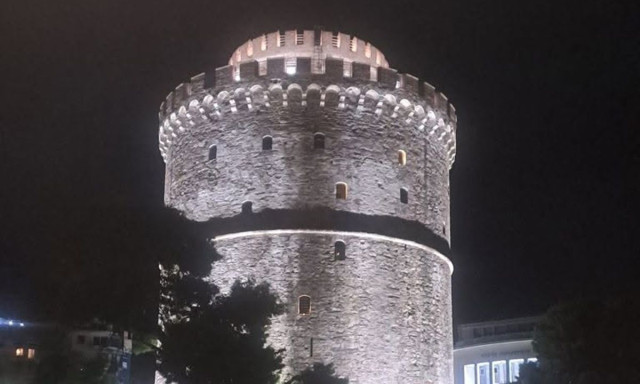 Από την παρέλαση της 28ης στη NY για τουρκολιβυκό, η υποσημείωση του Συρίγου, νέο αίμα στη ΝΔ