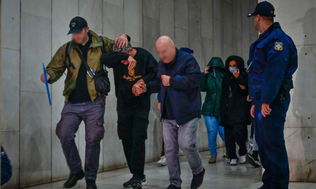 Η διεθνής διάσταση του κυκλώματος «Χωριάτικο»: Τραπεζικοί λογαριασμοί στο εξωτερικό και συναλλαγές
