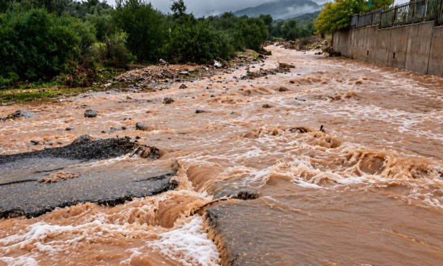 Οι εικόνες από τις καταστροφικές πλημμύρες σε Πήλιο και Σύμη έκαναν τον γύρο του κόσμου