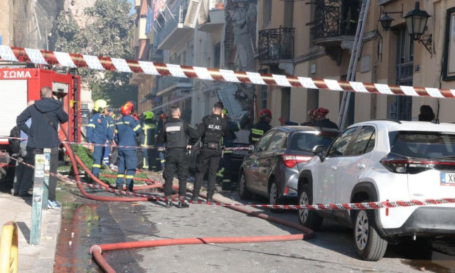 Φονική έκρηξη στην Πλάκα: Κλέφτες χαλκού προκάλεσαν τη διαρροή - Χειροπέδες σε τρία άτομα