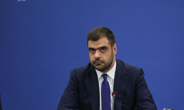 Μαρινάκης: «Το απόγευμα οι ανακοινώσεις των νέων μέτρων - Άδεια μόνο από την Ελλάδα για το καλώδιο»