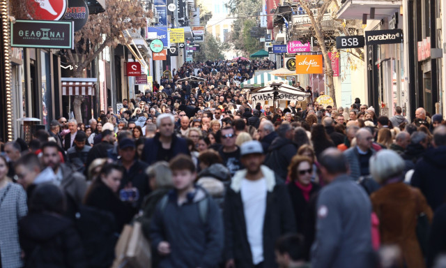 ΟΠΕΚΑ: Σήμερα οι πληρωμές επιδομάτων σε σχεδόν 600.000 δικαιούχους – Ποιοι θα δουν λεφτά