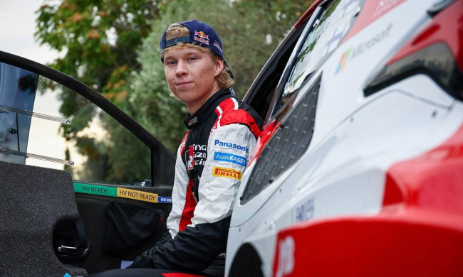 ΕΚΟ Ράλλυ Ακρόπολις: Neuville μπροστά Rovanpera καταδιώκει