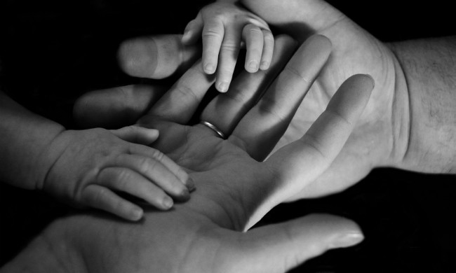 Γιατί η ελληνική oικογένεια παραμένει θεμέλιο της κοινωνίας