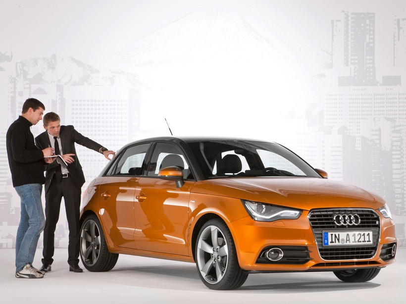 Το Audi A1 γίνεται πεντάπορτο