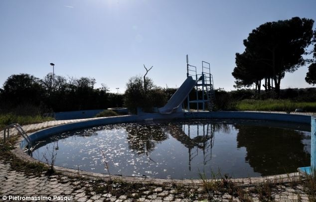 Τα πάρκα νερού που έγιναν φαντάσματα 