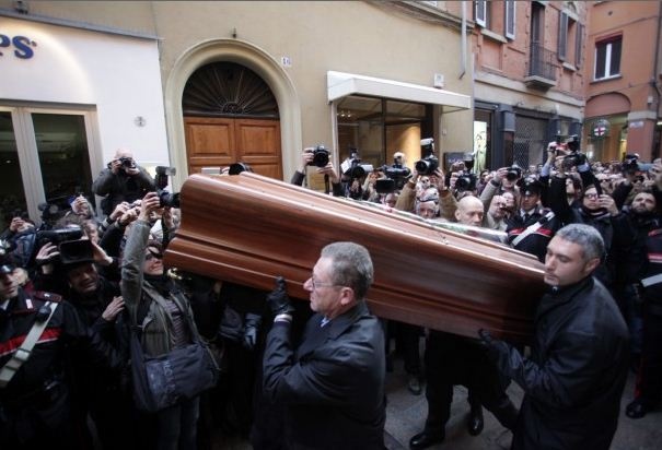 Η Ιταλία αποχαιρετά τον Λούτσιο Ντάλα