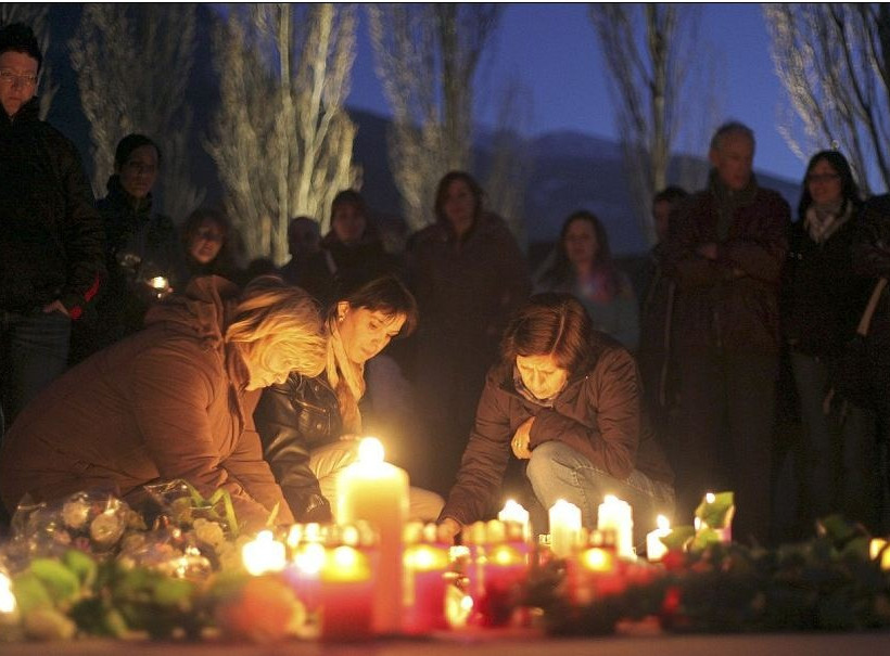 Οι 22 μικροί μαθητές  που σκοτώθηκαν στο τούνελ