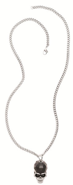 Ποιος είπε ότι οι άντρες δεν φοράνε Swarovski;