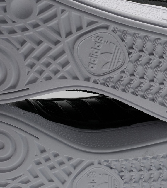 Καθημερινή εμμονή: A sneaker we love #3