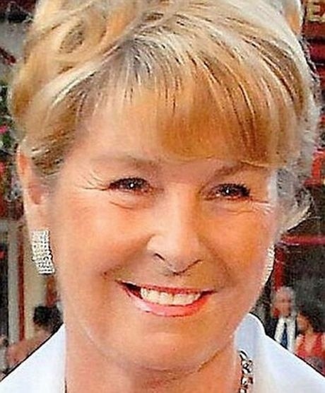 Το μήλο κάτω από τη μηλιά θα πέσει!