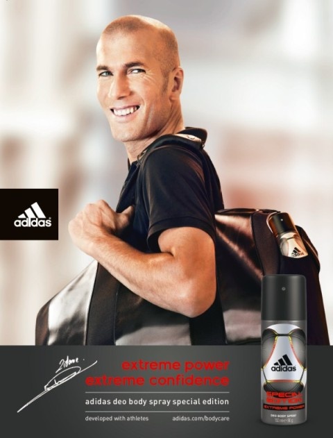 Μυρίζοντας... Adidas