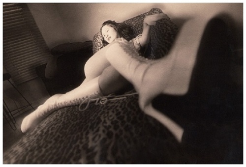 Erotica: #22. Αφηρημένη λαγνεία