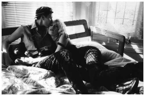 Erotica: #22. Αφηρημένη λαγνεία