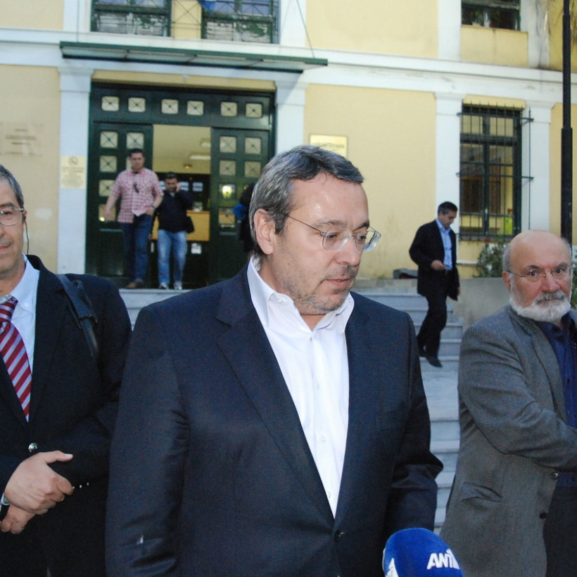 Ελεύθερος αφέθηκε ο Αιμίλιος Λιάτσος