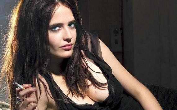 Eva Green: Ο κινηματογραφικός πειρασμός της εβδομάδας σε 16 σέξι φωτογραφίες (+1 ολόγυμνη!)