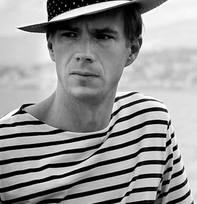 Άντονι... Χίτσκοκ