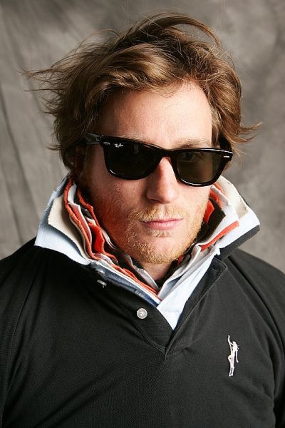 Η ιστορία του polo shirt, από τους Πέρσες ευγενείς, στον Rene Lacoste και τον σημερινό... κάγκουρα με τον σηκωμένο γιακά!