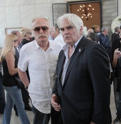 Το τελευταίο αντίο στον Κώστα Καρρά