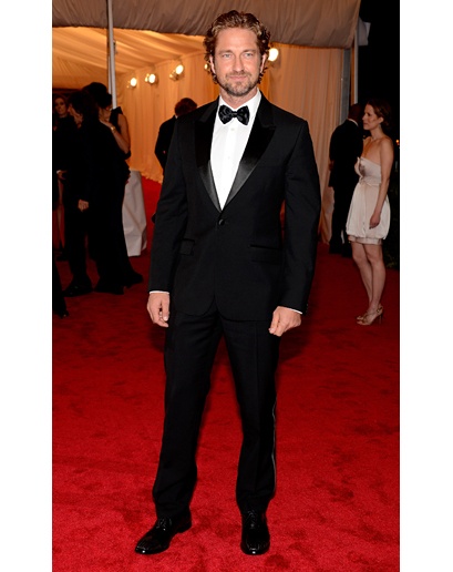 Gerard Butler: Βρέθηκε ο (λεβεντομαλάκας) διάδοχος του Russel Crowe;