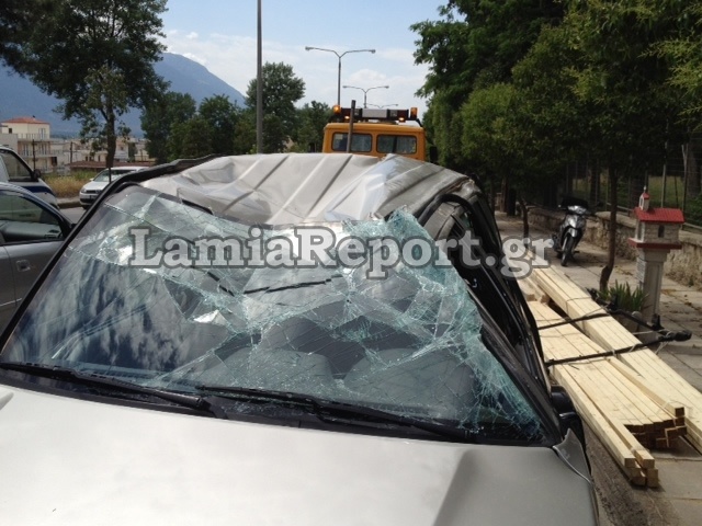 Λαμία: Άγιο για δύο οδηγούς αυτοκινήτων 