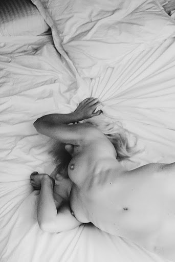 Erotica: #89. H Anniek Vermeulen είναι το δουλάκι σου